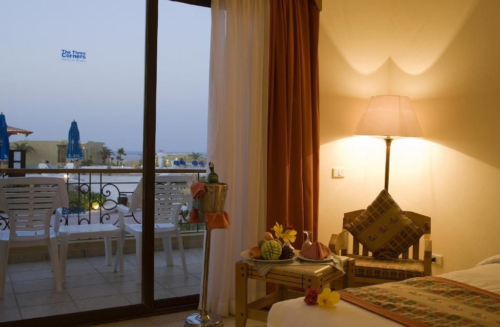 Three Corners Fayrouz Plaza Beach Resort - 15