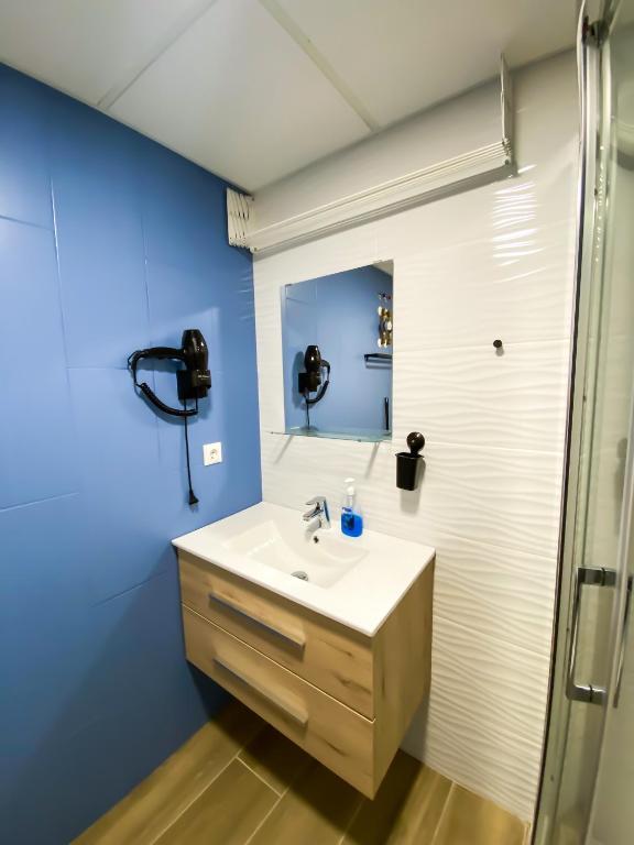Kép Hotel Apartamentos Pueblo Mar szállásáról Calpéban a galériában