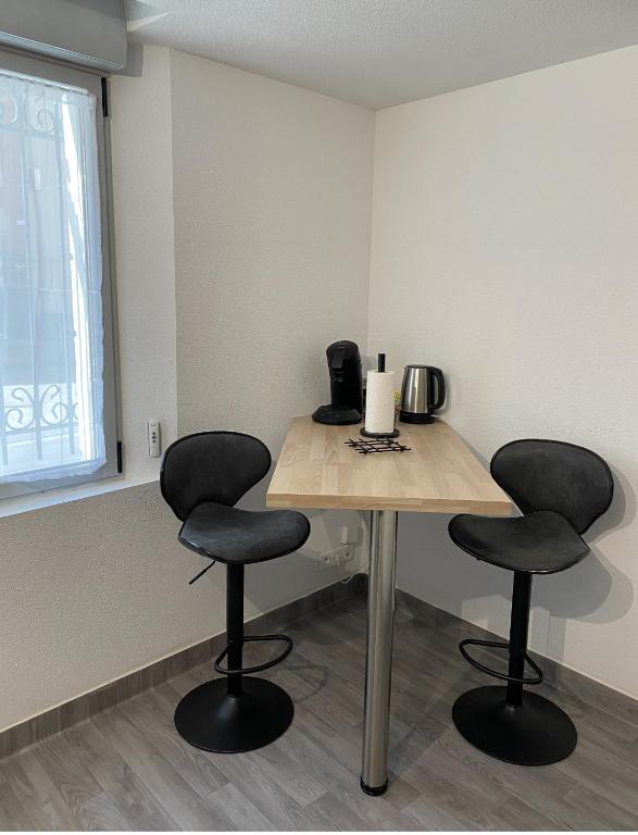 Príslušenstvo na prípravu kávy alebo čaju v ubytovaní StudioA hyper-centre climatisé