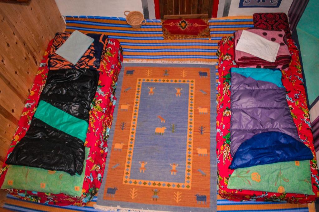 Hike and Chill Homestay - Habitación Económica Con 2 Camas Individuales