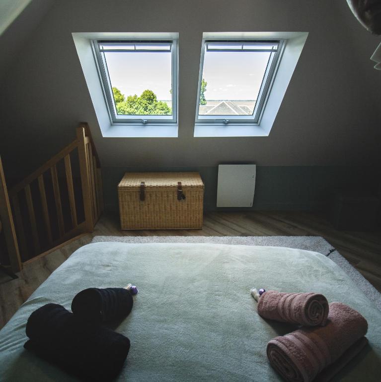 La Cachette Rouge - Two-Bedroom House