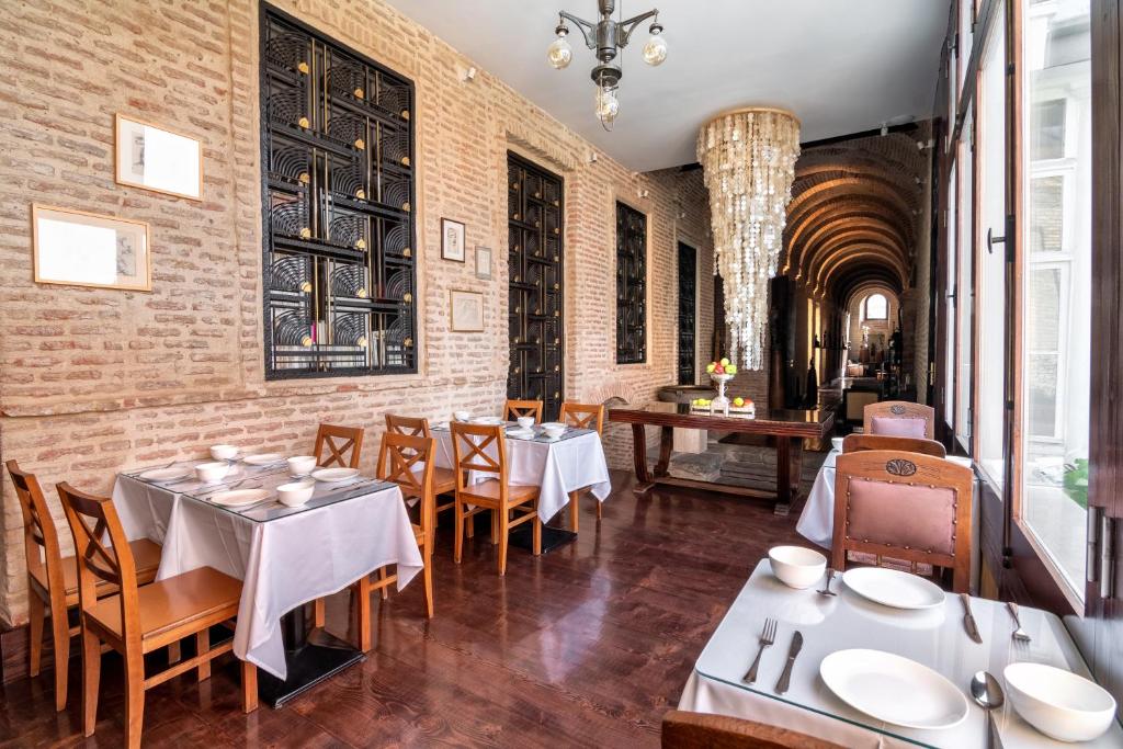 Restaurace v ubytování Castle in Old Town