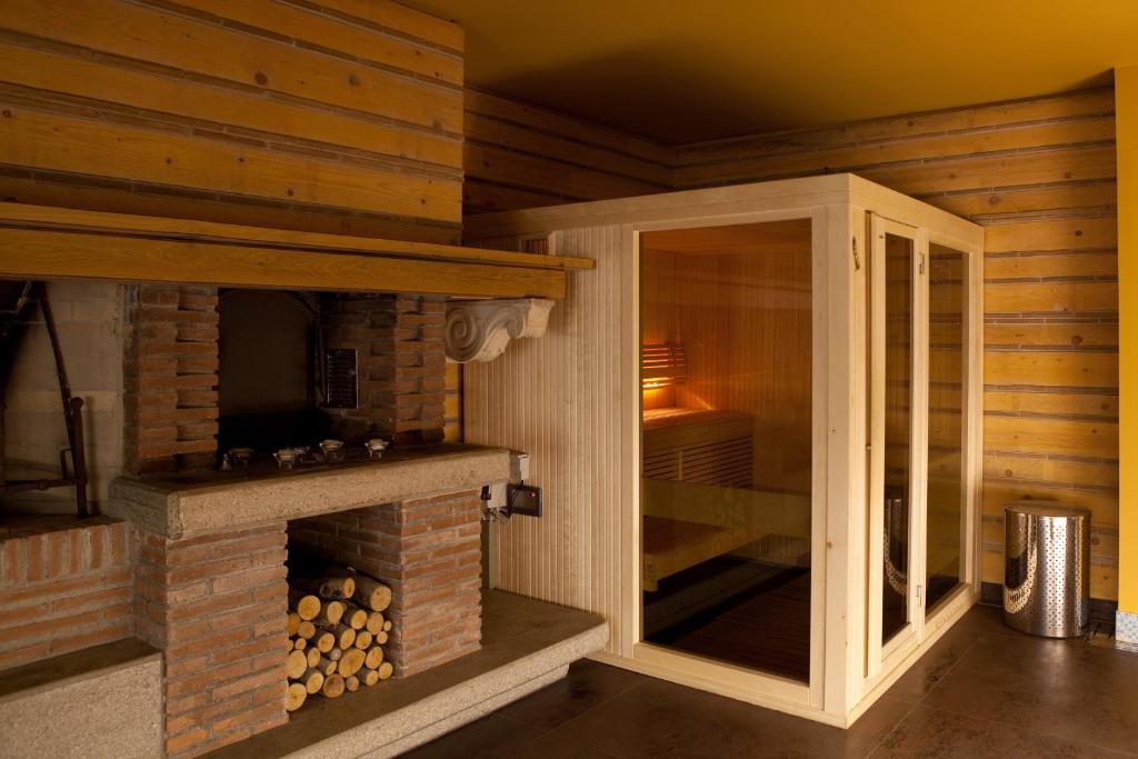Kuchyň nebo kuchyňský kout v ubytování Hotel Daniel