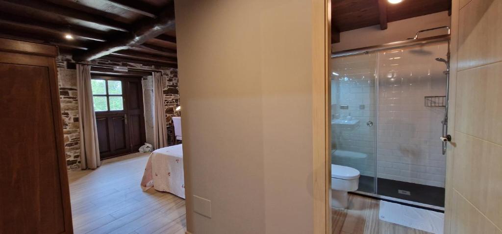 Habitaciones La Cuevona de Guitiriz Lugo - Chambre De Luxe