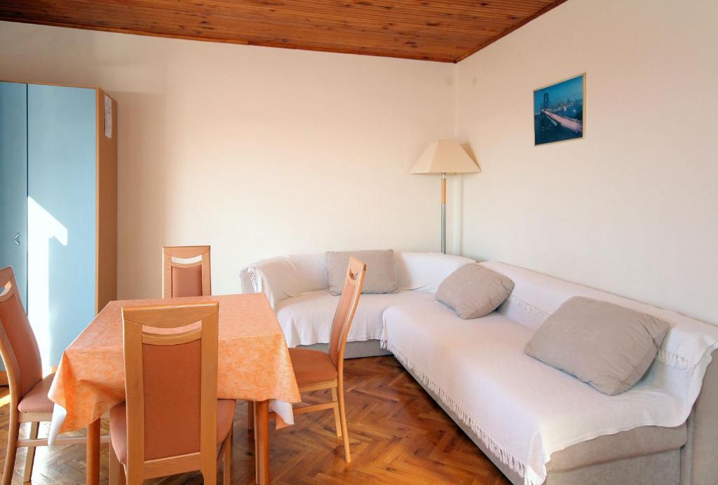 Posedenie v ubytovaní Apartments with a swimming pool Soline, Dubrovnik - 4762