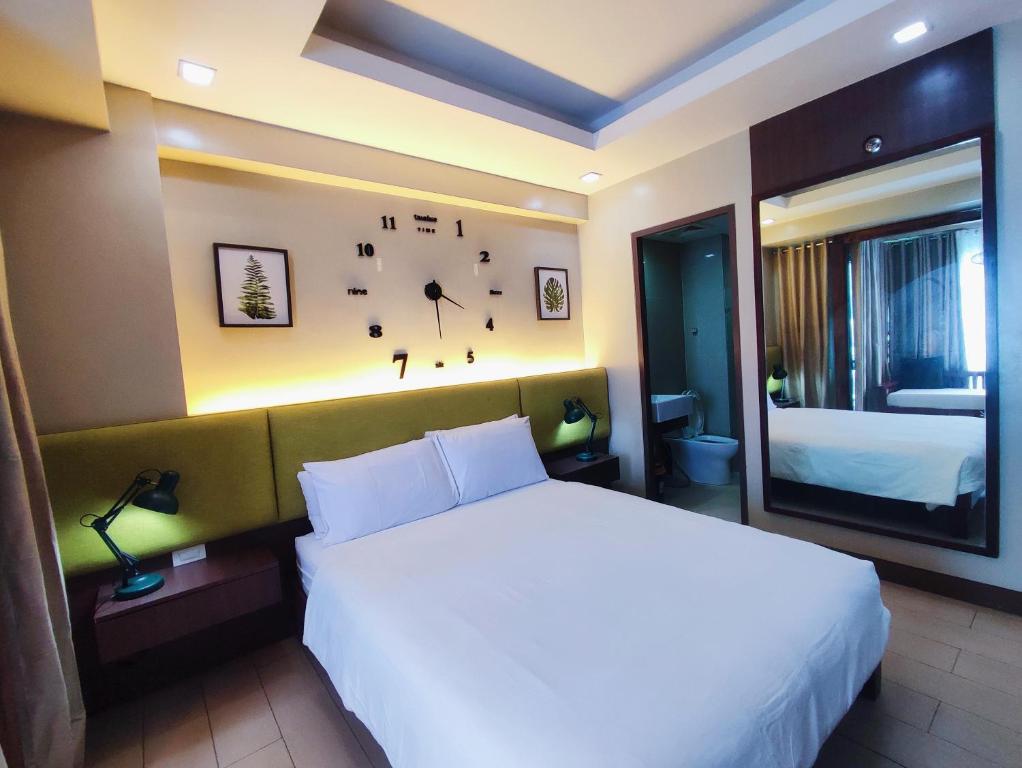 NEW CONDO UNIT@PALMTREE VILLAS NEAR NAIA3 - Estúdio