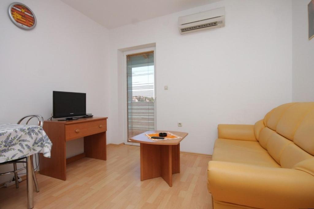 Fotografia z galérie ubytovania Apartments with a parking space Mali Losinj (Losinj) - 3042 v Mali Lošinj