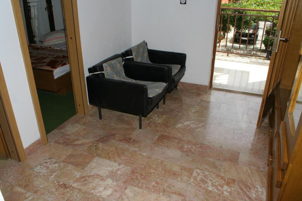 Fotografia z galérie ubytovania Apartments by the sea Baska Voda, Makarska - 2724 v destinácii Baška Voda