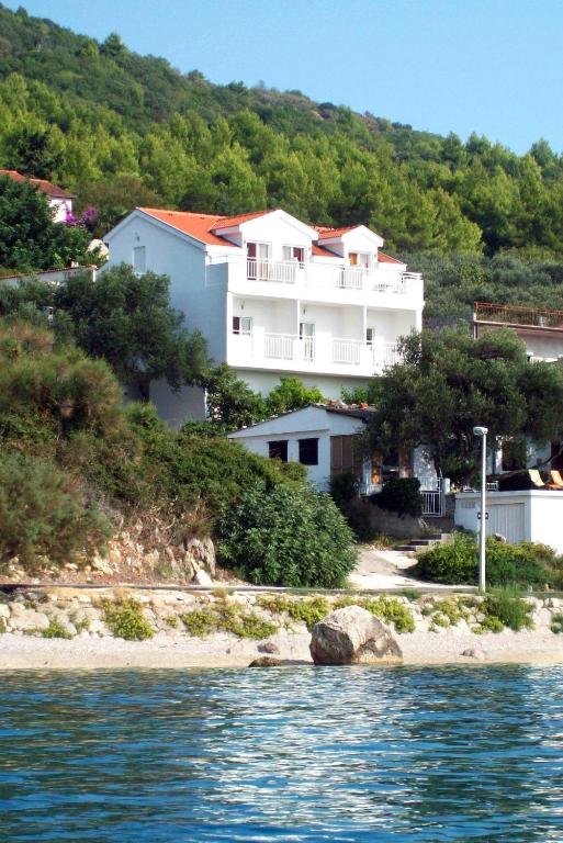 Studio Zaostrog 2816b
