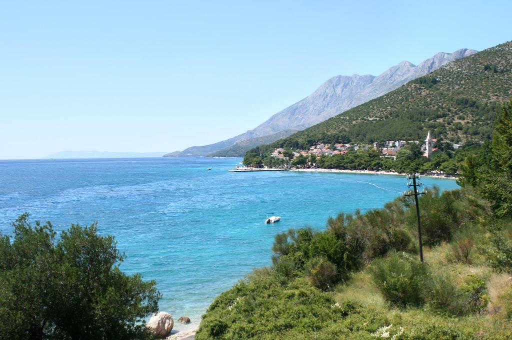 Fotografia z galérie ubytovania Apartments by the sea Zaostrog, Makarska - 2816 v Zaostrogu