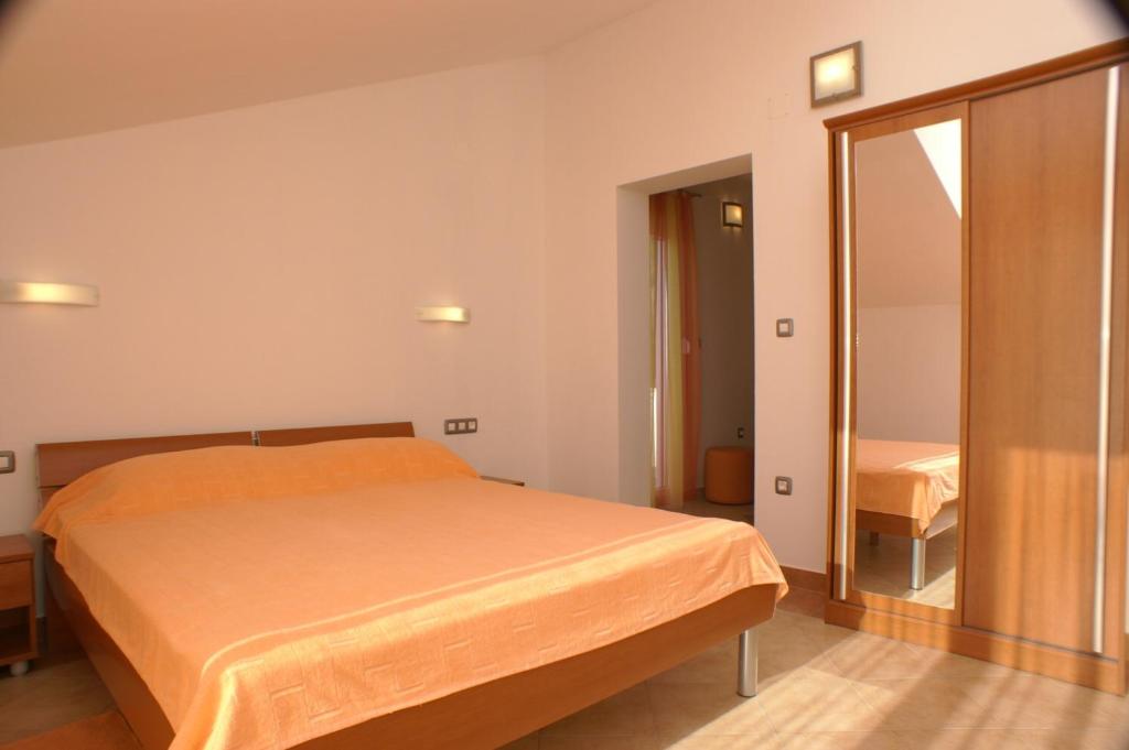 Fotografia z galérie ubytovania Apartments by the sea Zaostrog, Makarska - 2816 v Zaostrogu