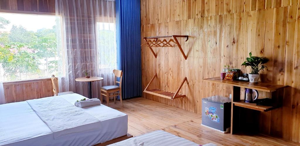 Postel nebo postele na pokoji v ubytování Tuyet's Homestay
