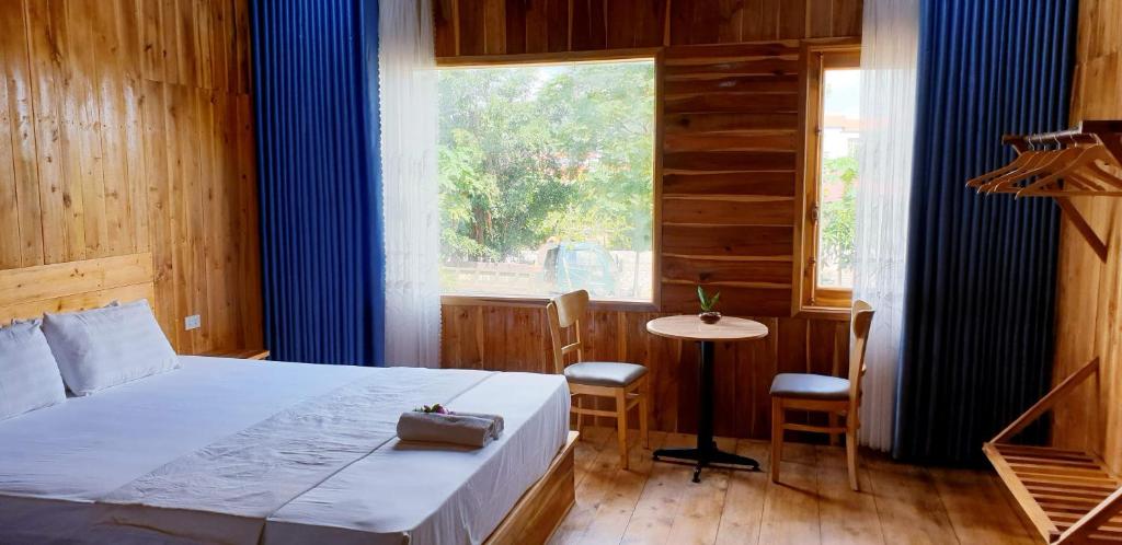 Postel nebo postele na pokoji v ubytování Tuyet's Homestay