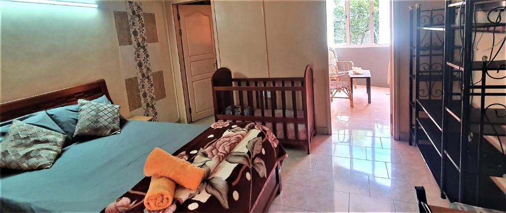 Ruang duduk di Golden Shell Residence