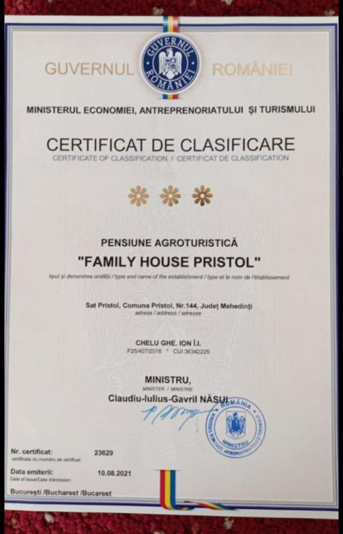 Family House Pristol - Doppelzimmer Mit Privatem äußerem Badezimmer