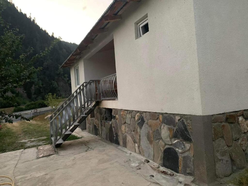 Příroda nedaleko penzionu
