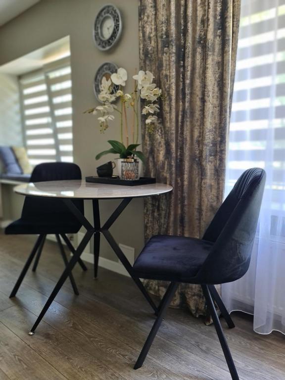 West coast apartments - شقة
