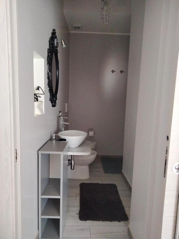 A bathroom at I Fiori