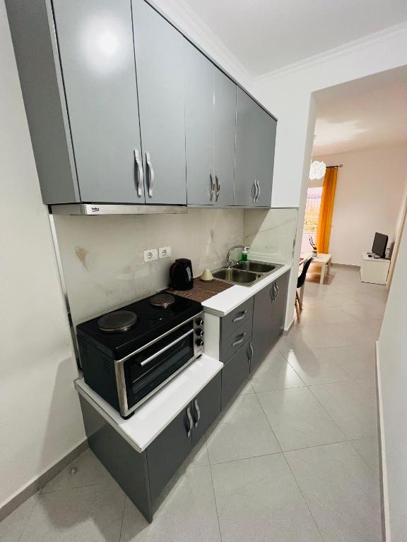 Η κουζίνα ή μικρή κουζίνα στο TERRACE VIEW APARTMENTS