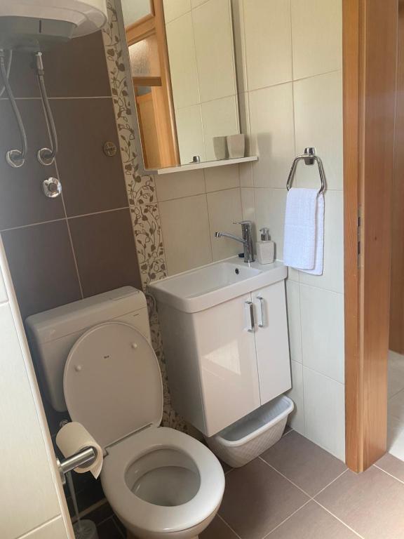 Kúpeľňa v ubytovaní Apartments D&D