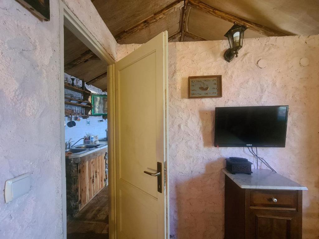 Kuchyň nebo kuchyňský kout v ubytování Koki eco house