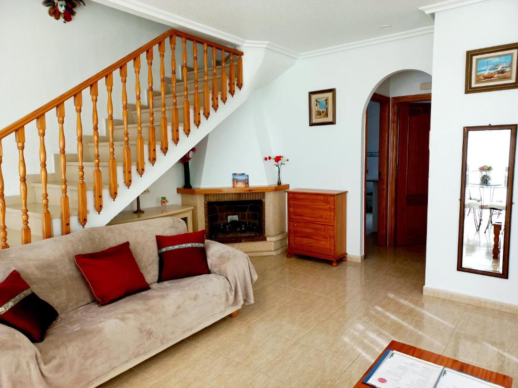 Fotografie z fotogalerie ubytování Large 3 Bedroom Family house in La Zenia v destinaci Orihuela Costa