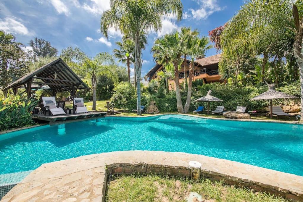 Exotic Tropical Villa w/ Large Pool in Sotogrande!