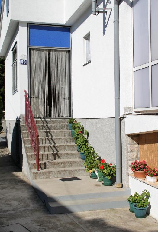 Budova, kde se apartmán nachází