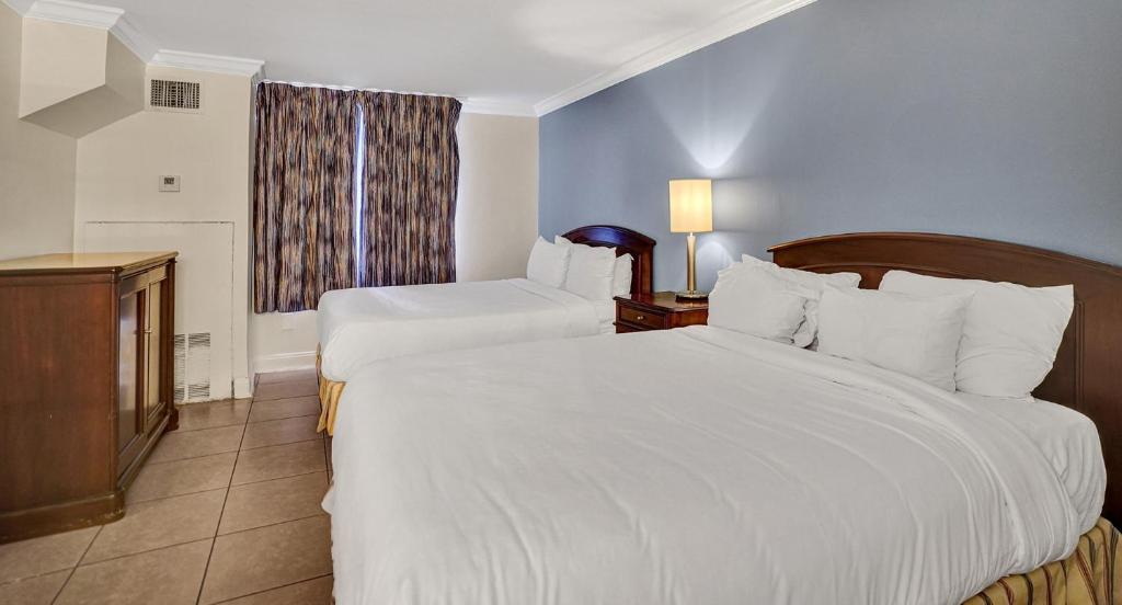 Fort Lauderdale Grand Hotel - Suite Traditionnelle 2 Lits Doubles Côté Ville