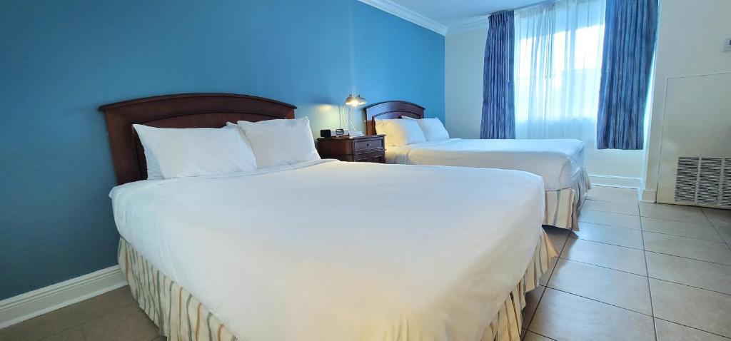 Fort Lauderdale Grand Hotel - Suite Traditionnelle 2 Queen Bed Poolside