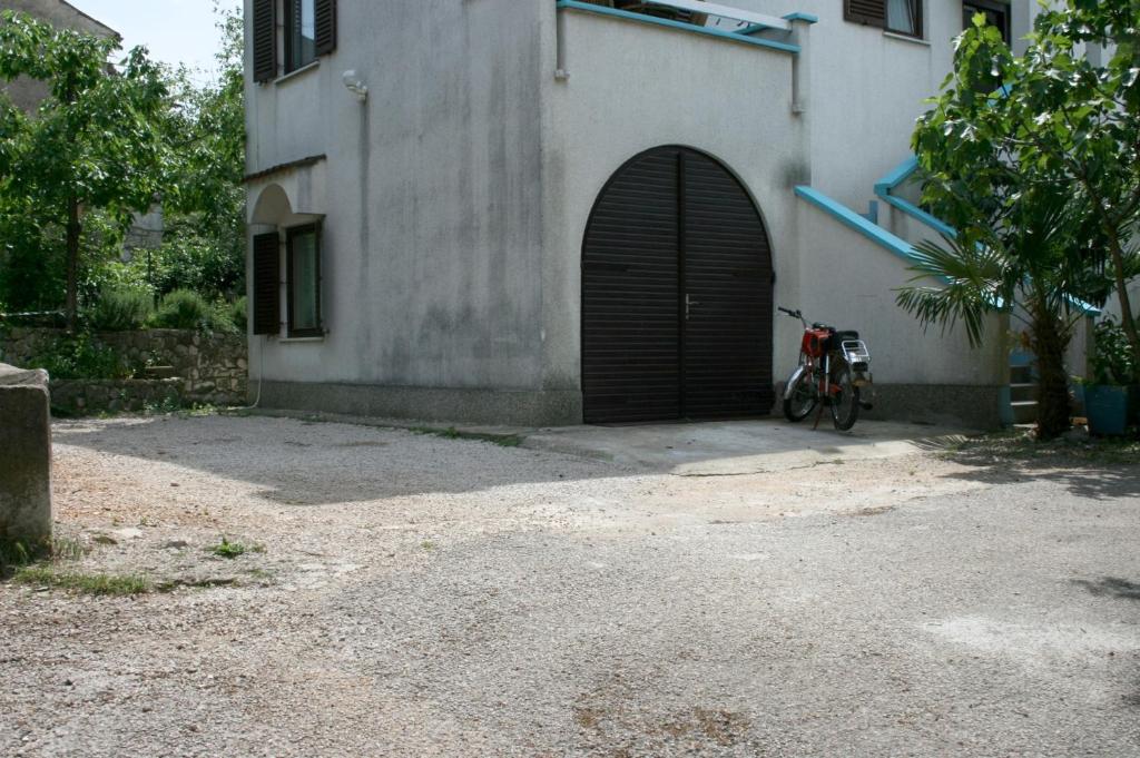 Fotografie z fotogalerie ubytování Apartments with a parking space Malinska (Krk) - 5395 v destinaci Malinska