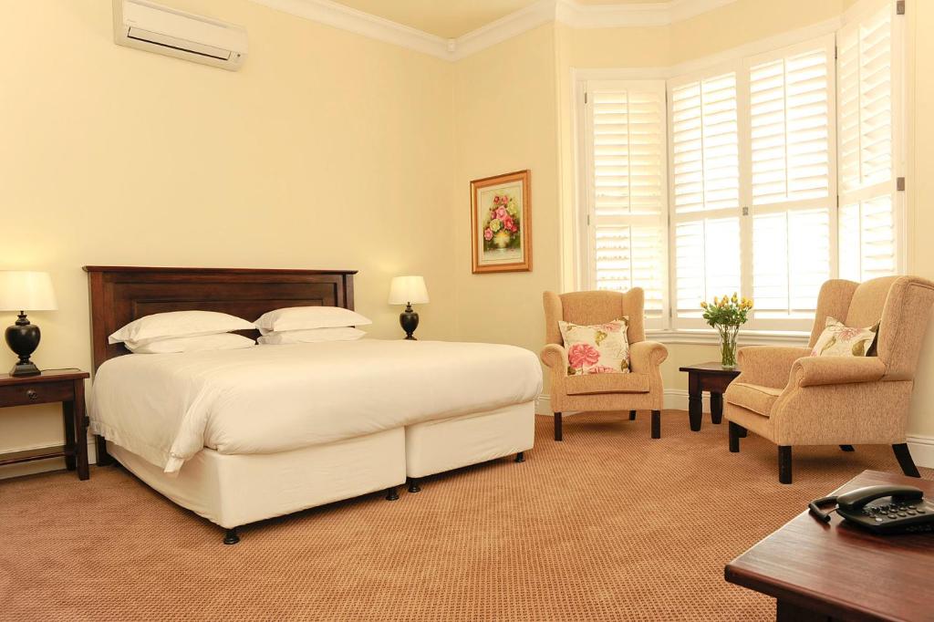 Sica's Guest House - The Loft - Double Or Twin Room With Bathroom