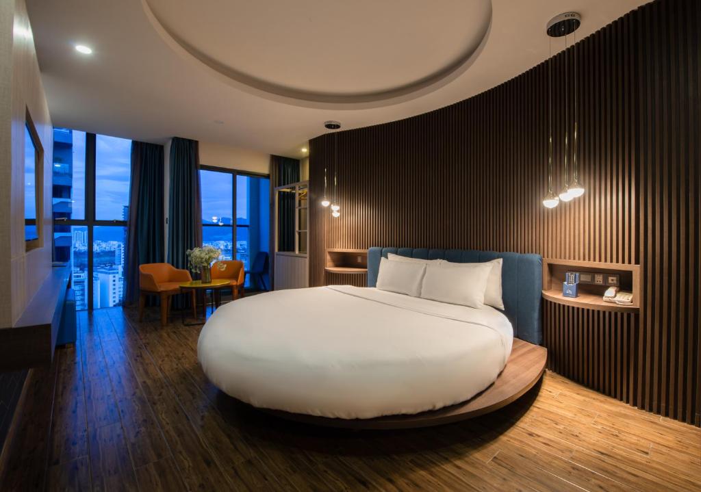 LET'S GO HOTEL - Specialty Hotel Reviews (Nha Trang, Vietnam)