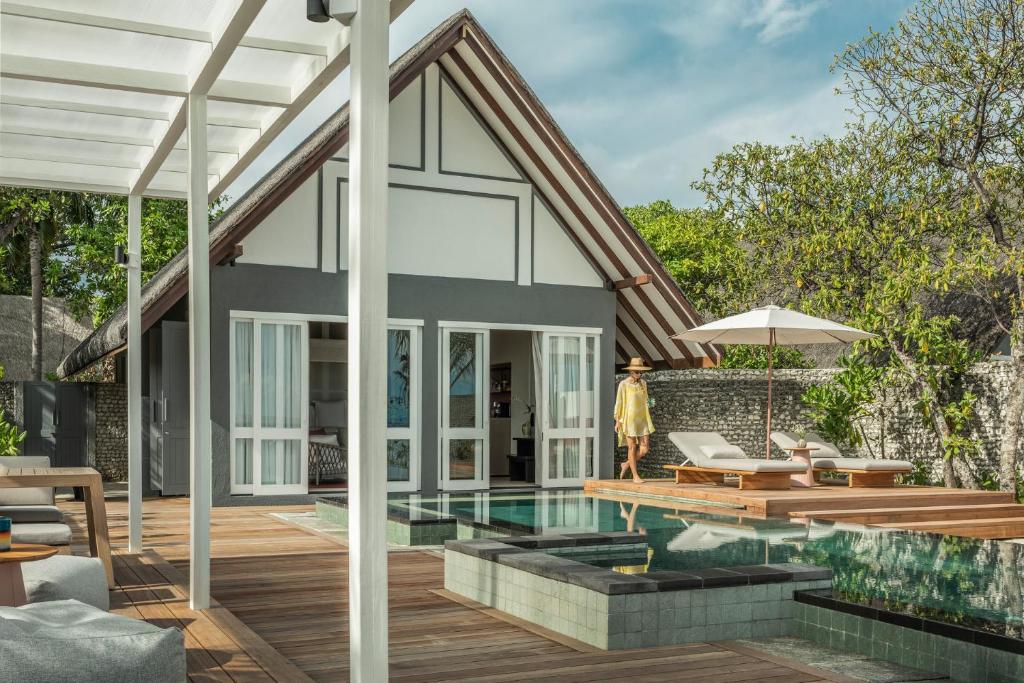 Four Seasons Resort Maldives at Landaa Giraavaru photo 4