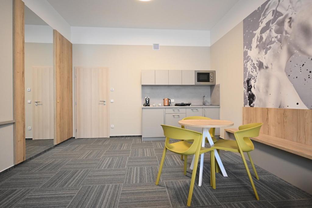 SLADOVNA Apartments - 14