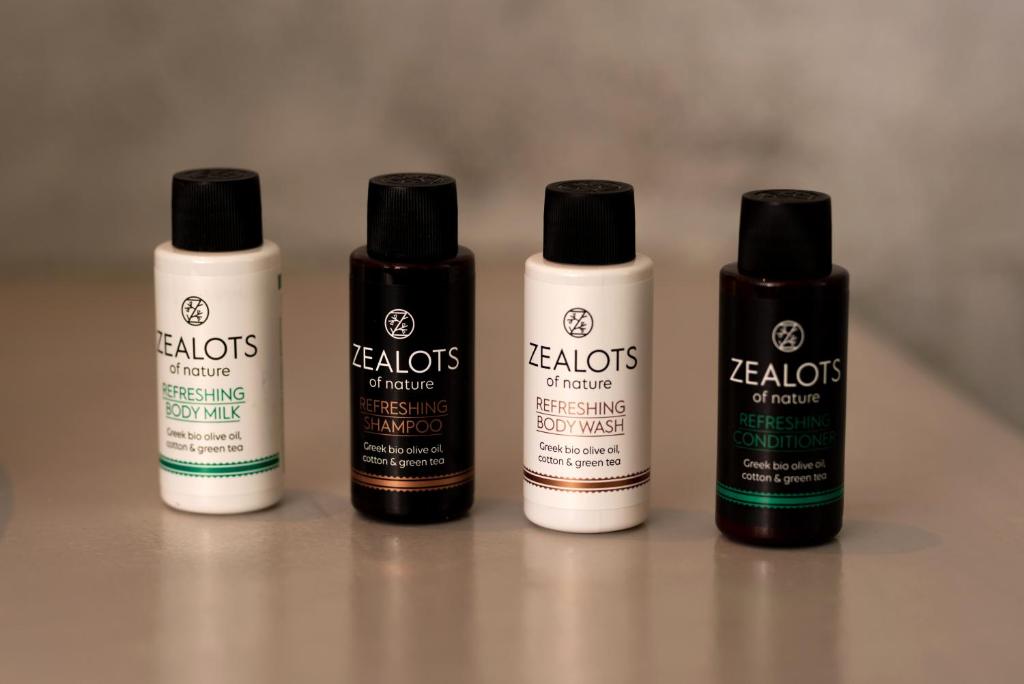 Daydream Luxury Suites - 9