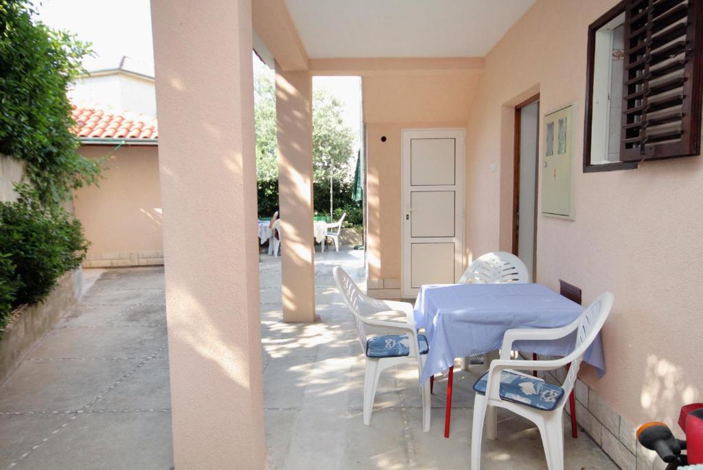 Posezení v ubytování Apartments with a parking space Novi Vinodolski - 5587