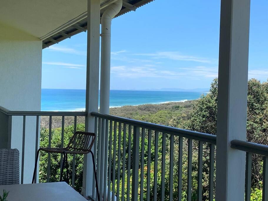 15 Whale Watch Resort + Beach Front + Ducted Air Con + 3 Bed + 2 Bath ...