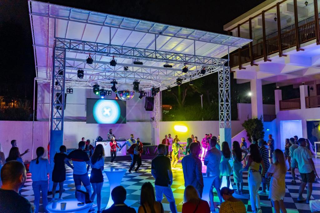 Hosté ubytování AQI Hydros Club
