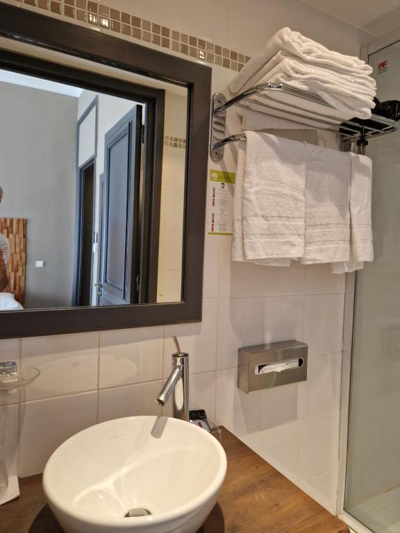 Hôtel La Villa Tosca - Resim 10