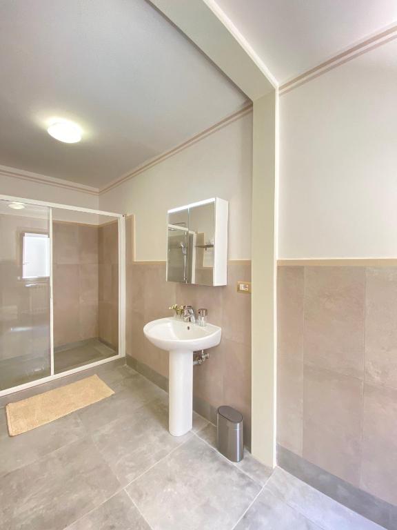 Kúpeľňa v ubytovaní Bottego24 Suite, Apartment & Terrace