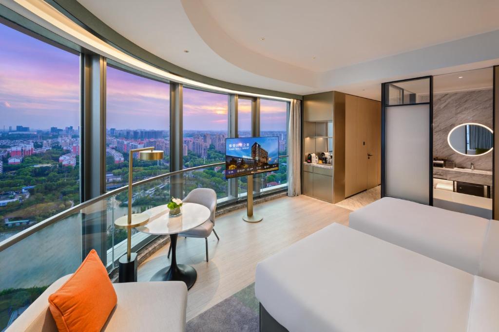 Novotel Shanghai Caohejing - Salle Jumelle De Luxe Avec Côté Lac
