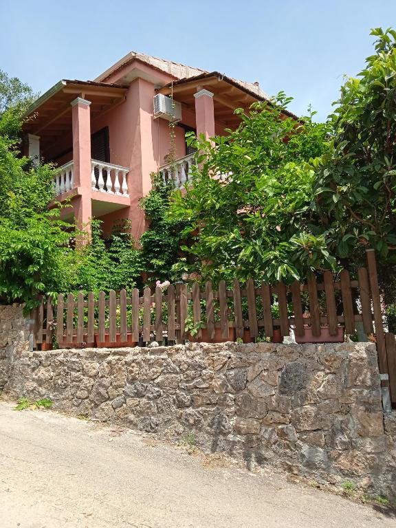 Dora Apartment By Hotelius, Corfu Town (updated prices 2024)