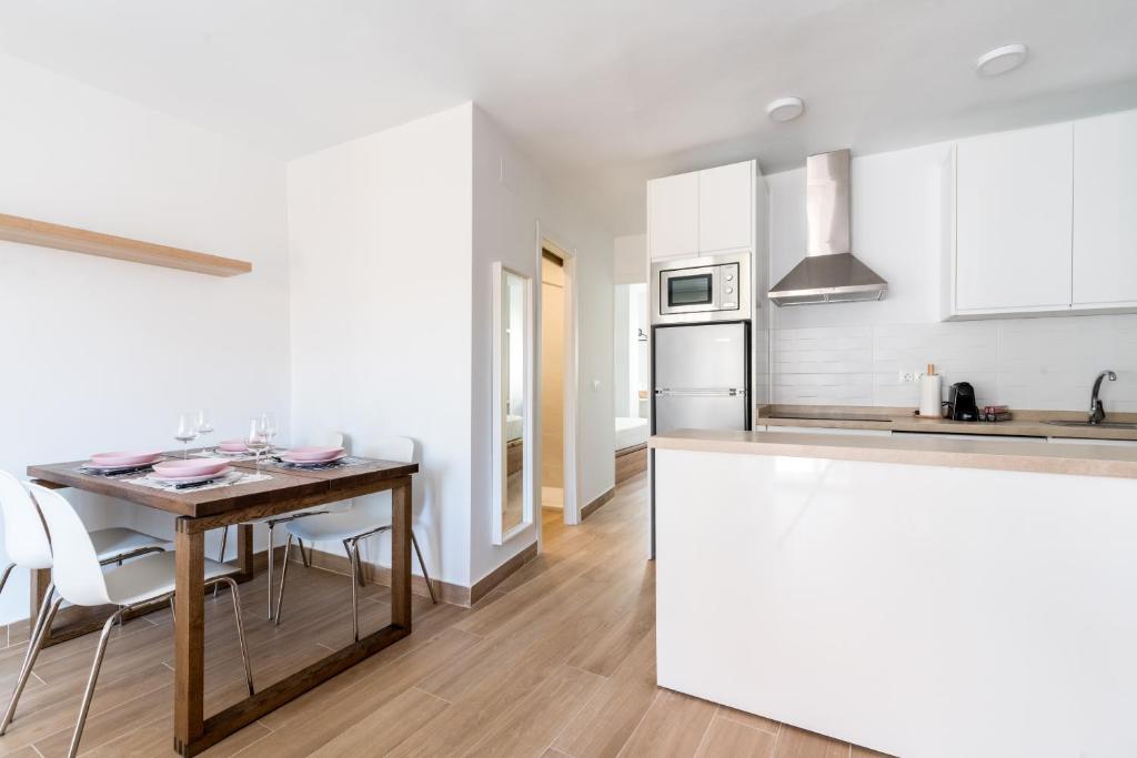 Kuchyň nebo kuchyňský kout v ubytování Holi-Rent Pureza