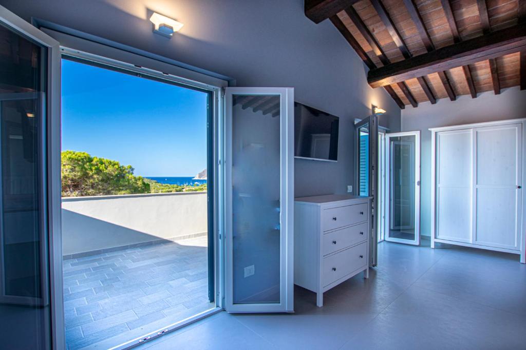B&B Villa Costanza - Superior Triple Room With Sea View