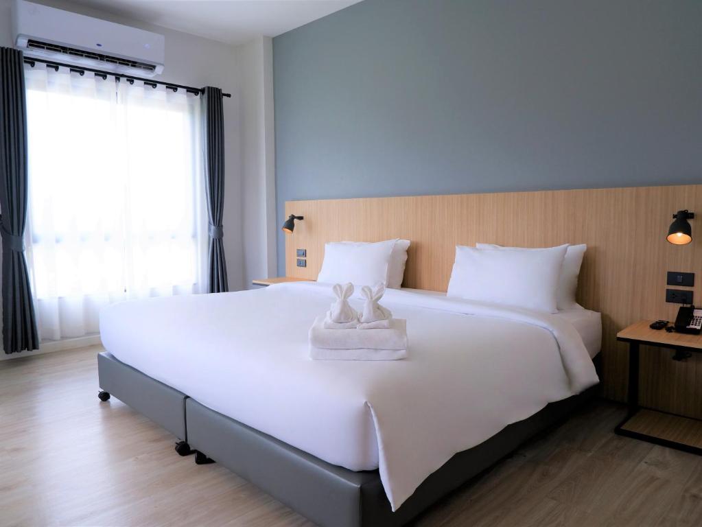 bliQ Hotel Chanthaburiにあるベッド