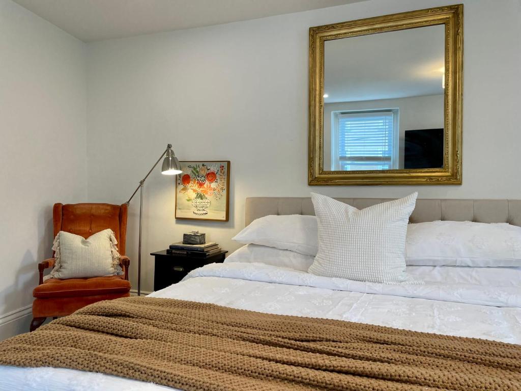 Brand New Studio in heart of Manayunk, Philadelphia Updated 2023 Prices