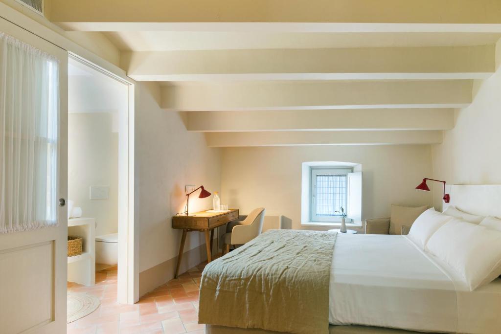 Postel nebo postele na pokoji v ubytování Can Mascort Eco Hotel
