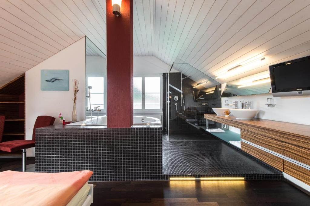A cozinha ou kitchenette de Hotel Thorenberg