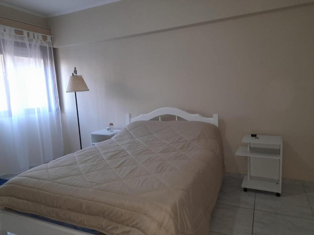 DUELAS TINTAS depto 2 ambientes - One-Bedroom Apartment